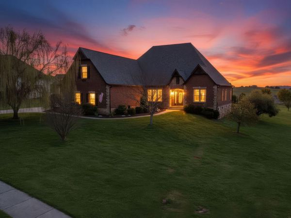 1256 Rippling Waters Circle, Sevierville, TN 37876