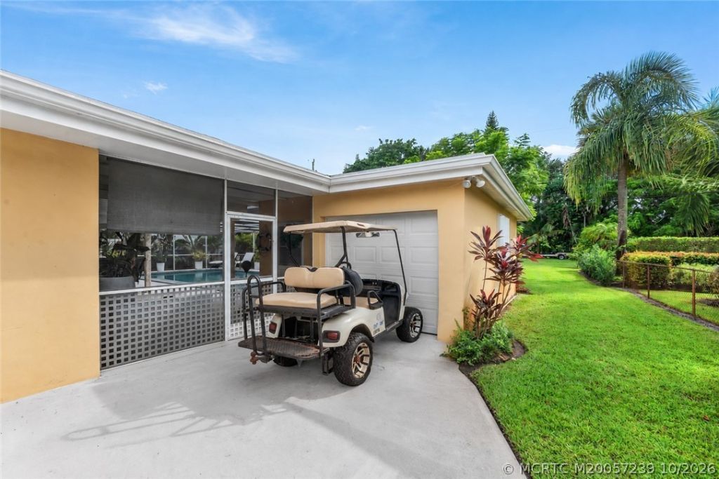 949 Laurel Road, North Palm Beach, FL 33408 Photo