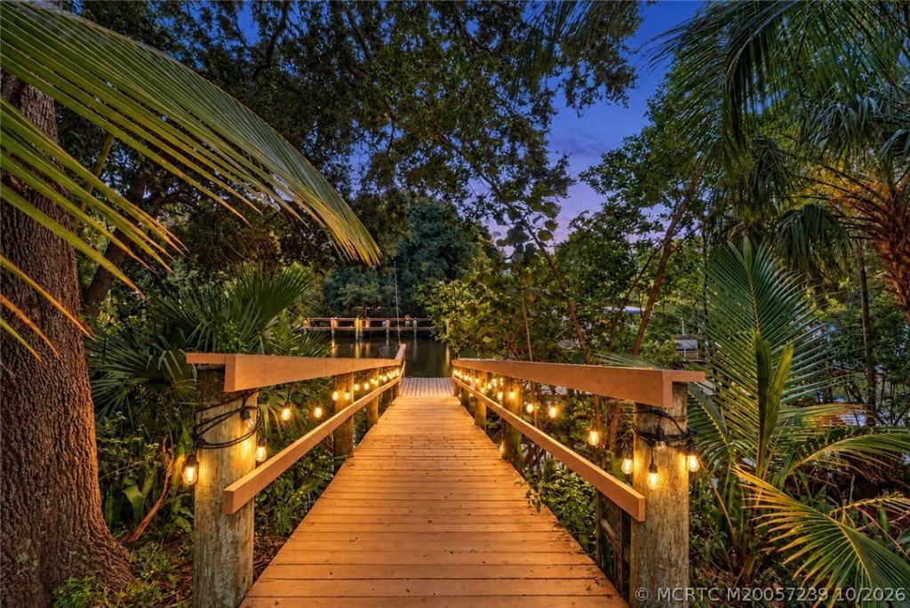 949 Laurel Road, North Palm Beach, FL 33408 Photo