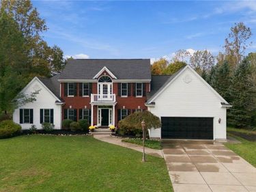 8590 Northfield Road , Clarence Center, NY 14032