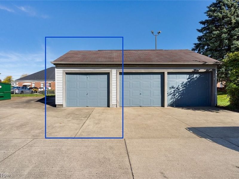 3710 Mercedes Place, Unit 8, Canfield, OH 44406 Photo 4