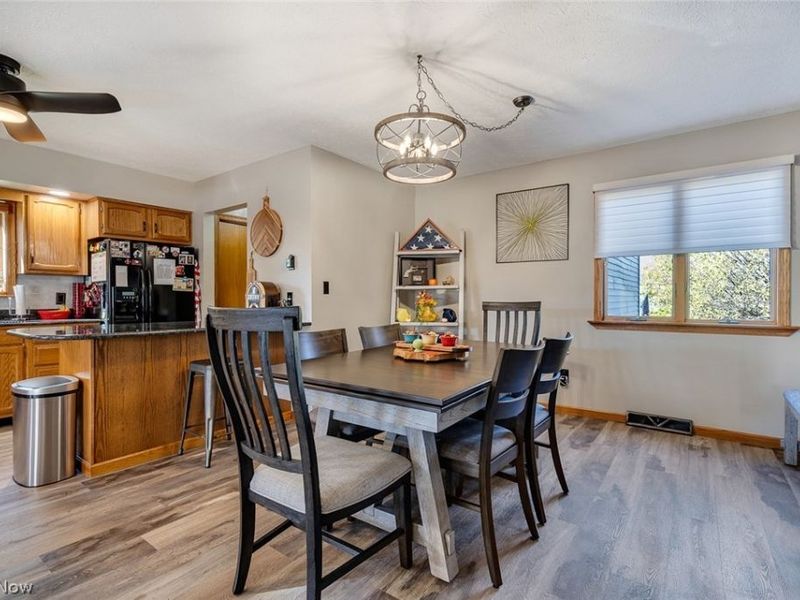 3710 Mercedes Place, Unit 8, Canfield, OH 44406 Photo 8