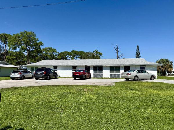 6602 MIRAMAR Avenue, Fort Pierce, FL 34951
