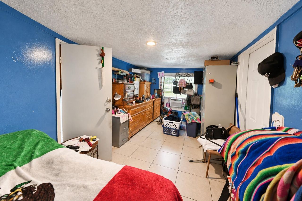 906 S J Street, Lake Worth Beach, FL 33460 Photo