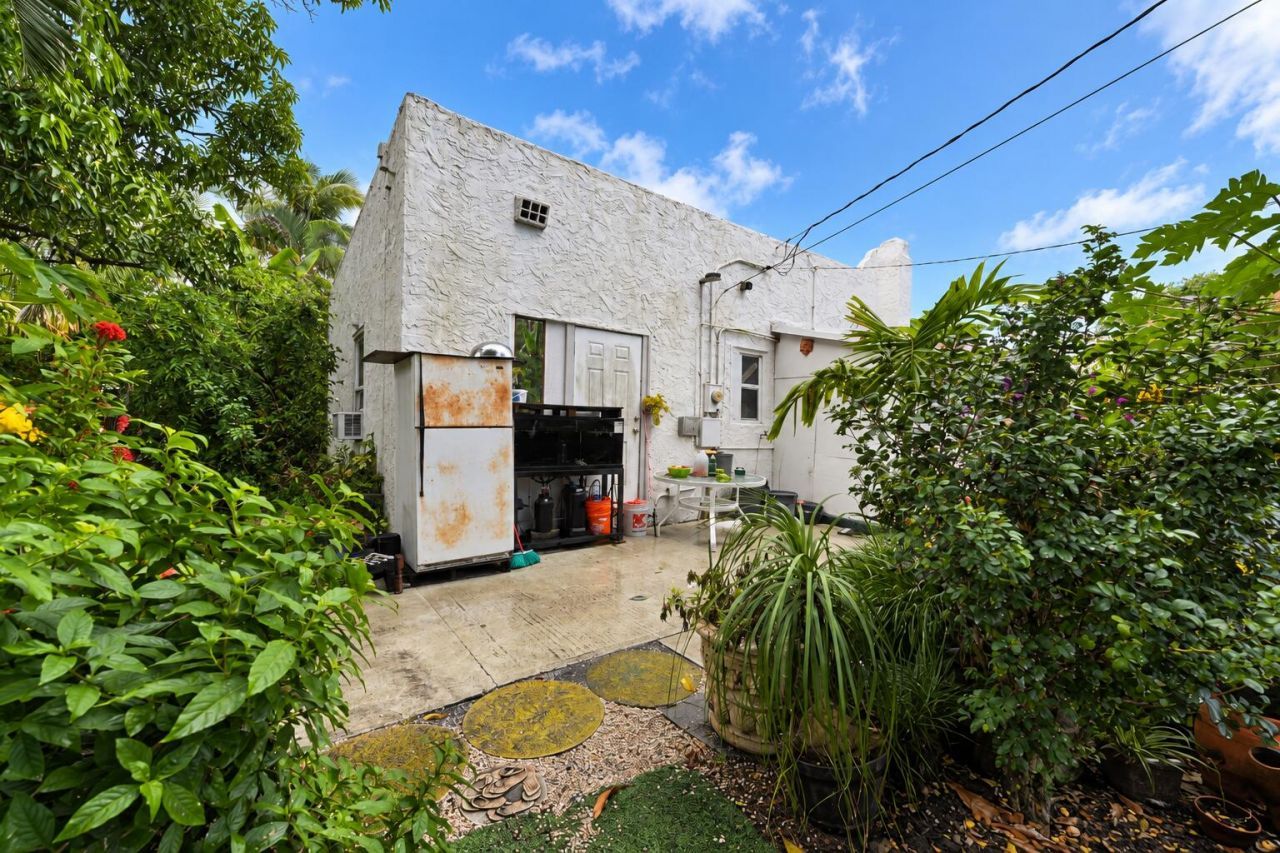 906 S J Street, Lake Worth Beach, FL 33460 Photo