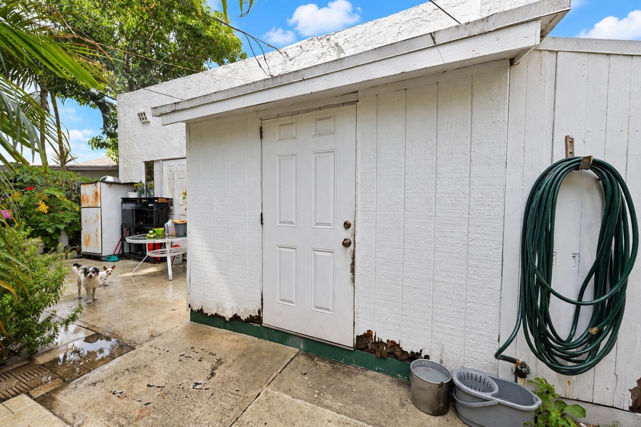 906 S J Street, Lake Worth Beach, FL 33460 Photo