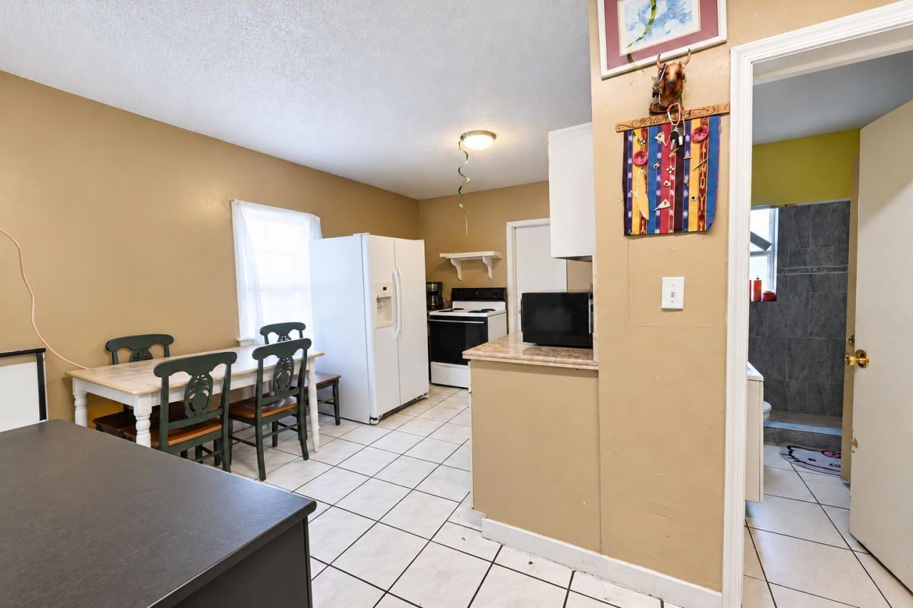 906 S J Street, Lake Worth Beach, FL 33460 Photo