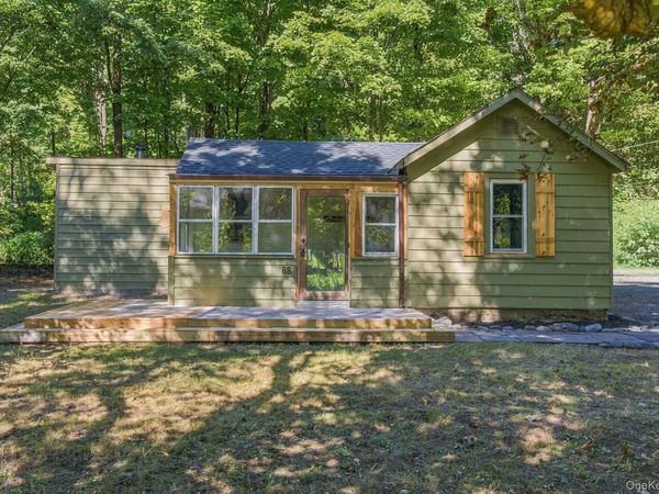 88 Woodstock Avenue , Palenville, NY 12414