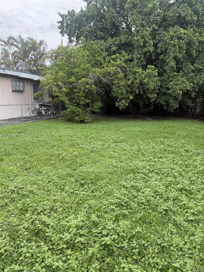 2301 SW 15th St , Miami, FL 33145 Photo