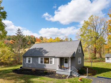 2782 E Lake Road , Skaneateles, NY 13152