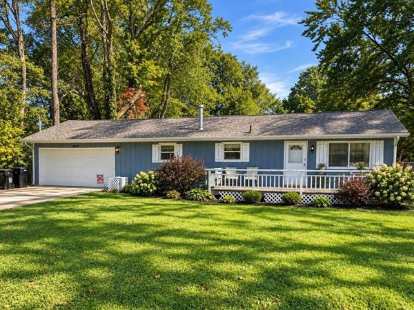 51434 Lily Road, South Bend, IN 46637