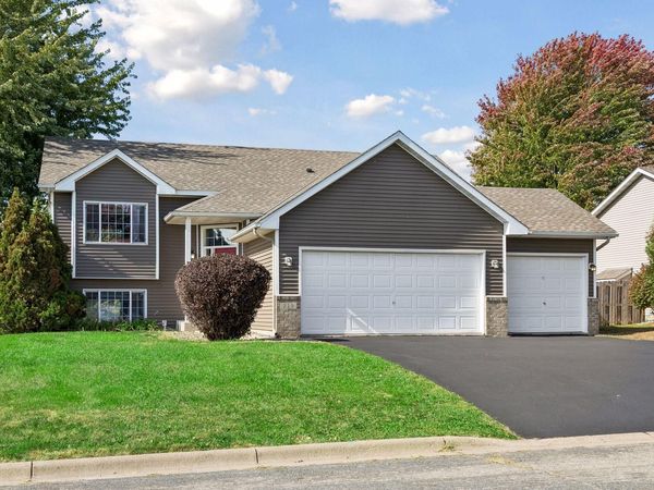 315 9th Avenue NE, Lonsdale, MN 55046