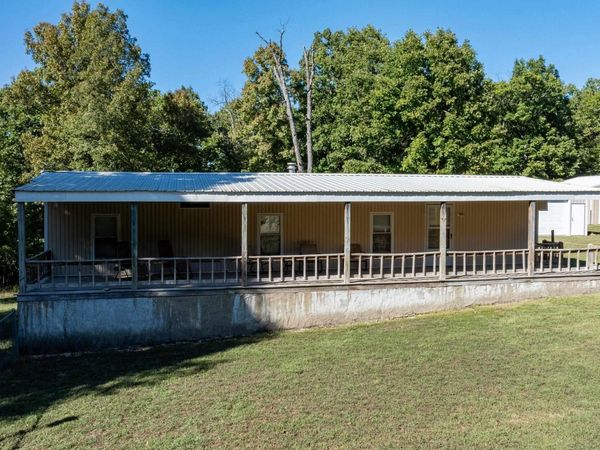222 W CC Rd , Hardy, AR 72542