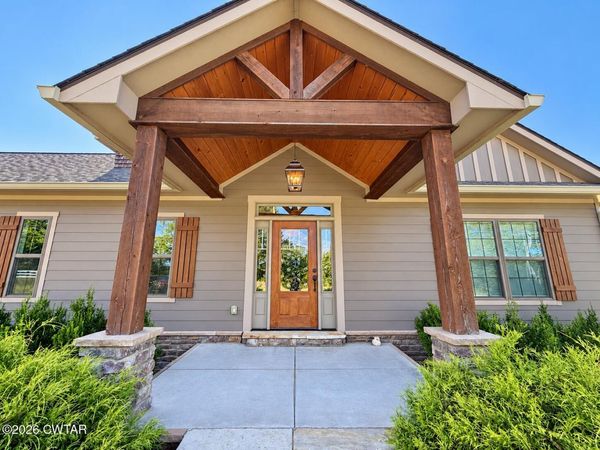 965 Sharpsferry Road , Newbern, TN 38059
