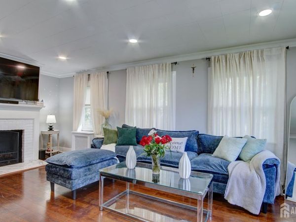 80 N Hill Road N, Colonia, NJ 07067