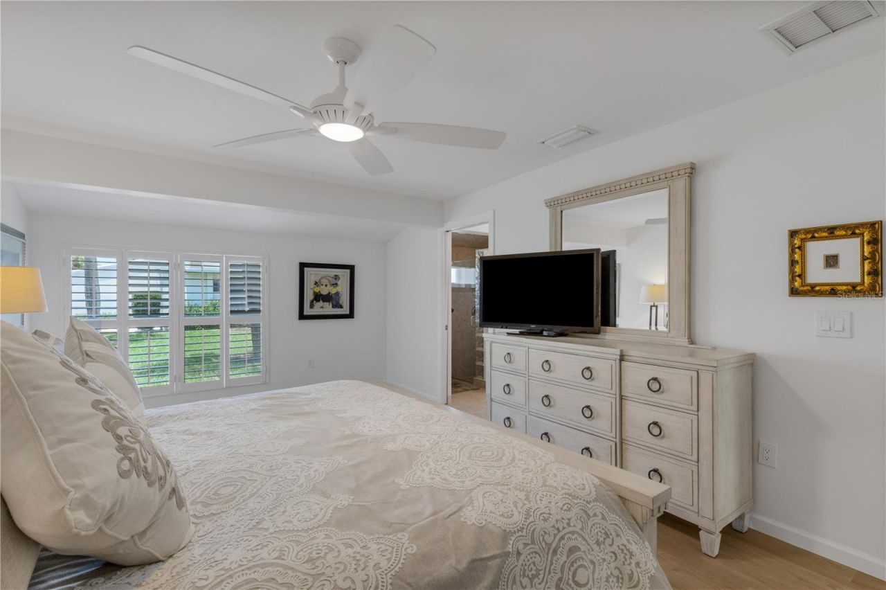 214 Hourglass Way , Unit V-4, Sarasota, FL 34242 Photo