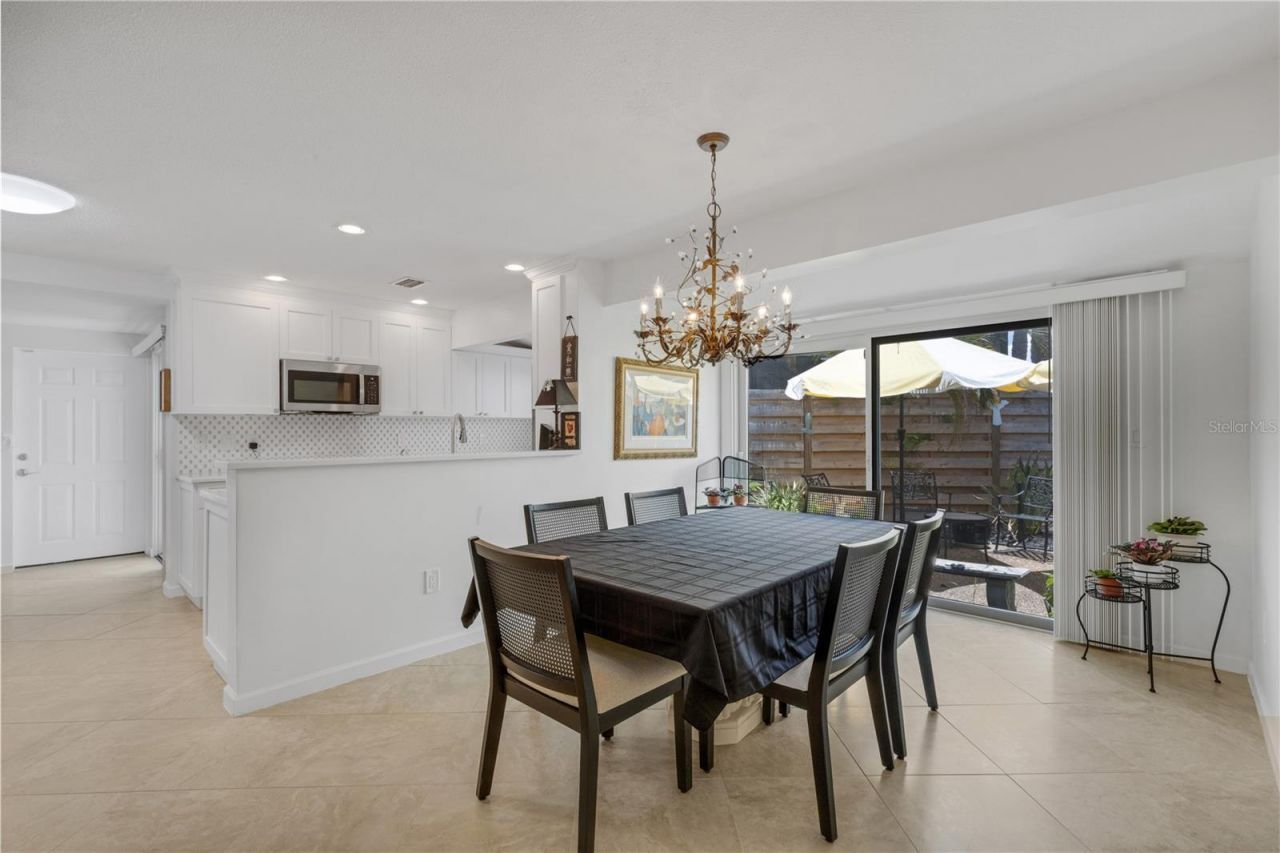 214 Hourglass Way , Unit V-4, Sarasota, FL 34242 Photo