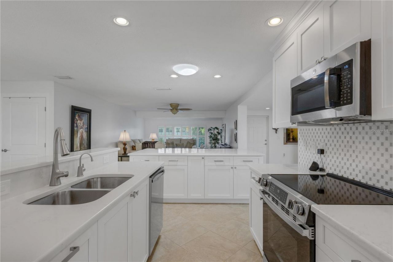 214 Hourglass Way , Unit V-4, Sarasota, FL 34242 Photo