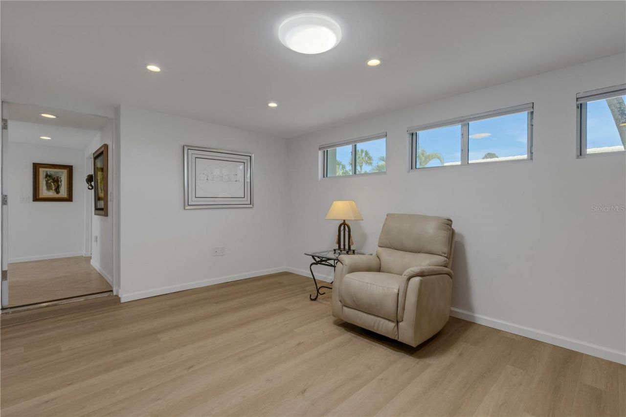 214 Hourglass Way , Unit V-4, Sarasota, FL 34242 Photo