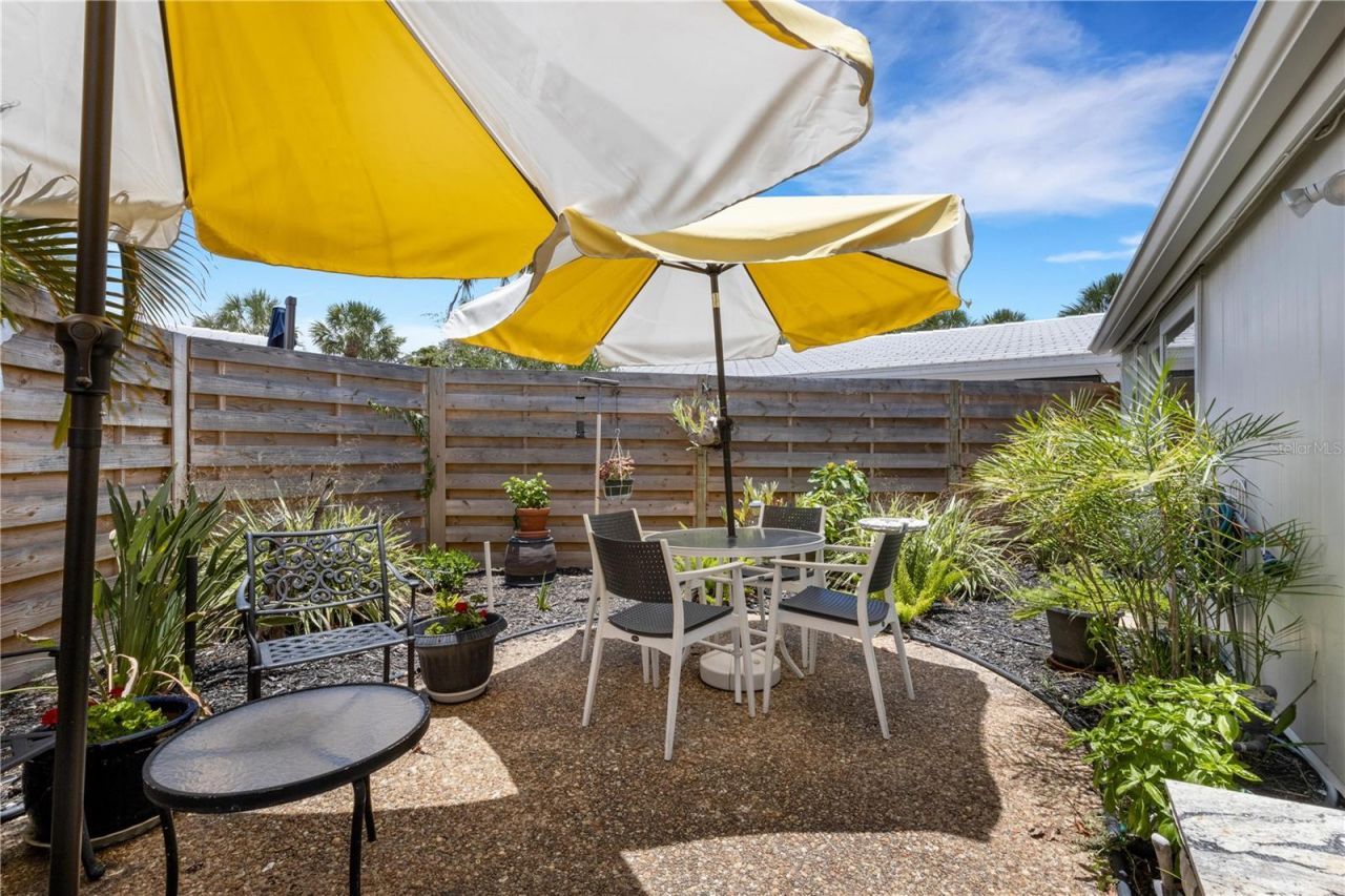 214 Hourglass Way , Unit V-4, Sarasota, FL 34242 Photo