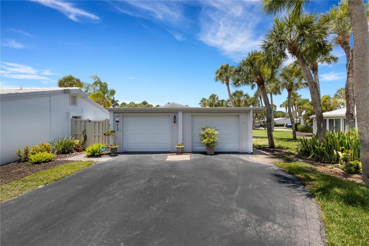 214 Hourglass Way , Unit V-4, Sarasota, FL 34242 Photo