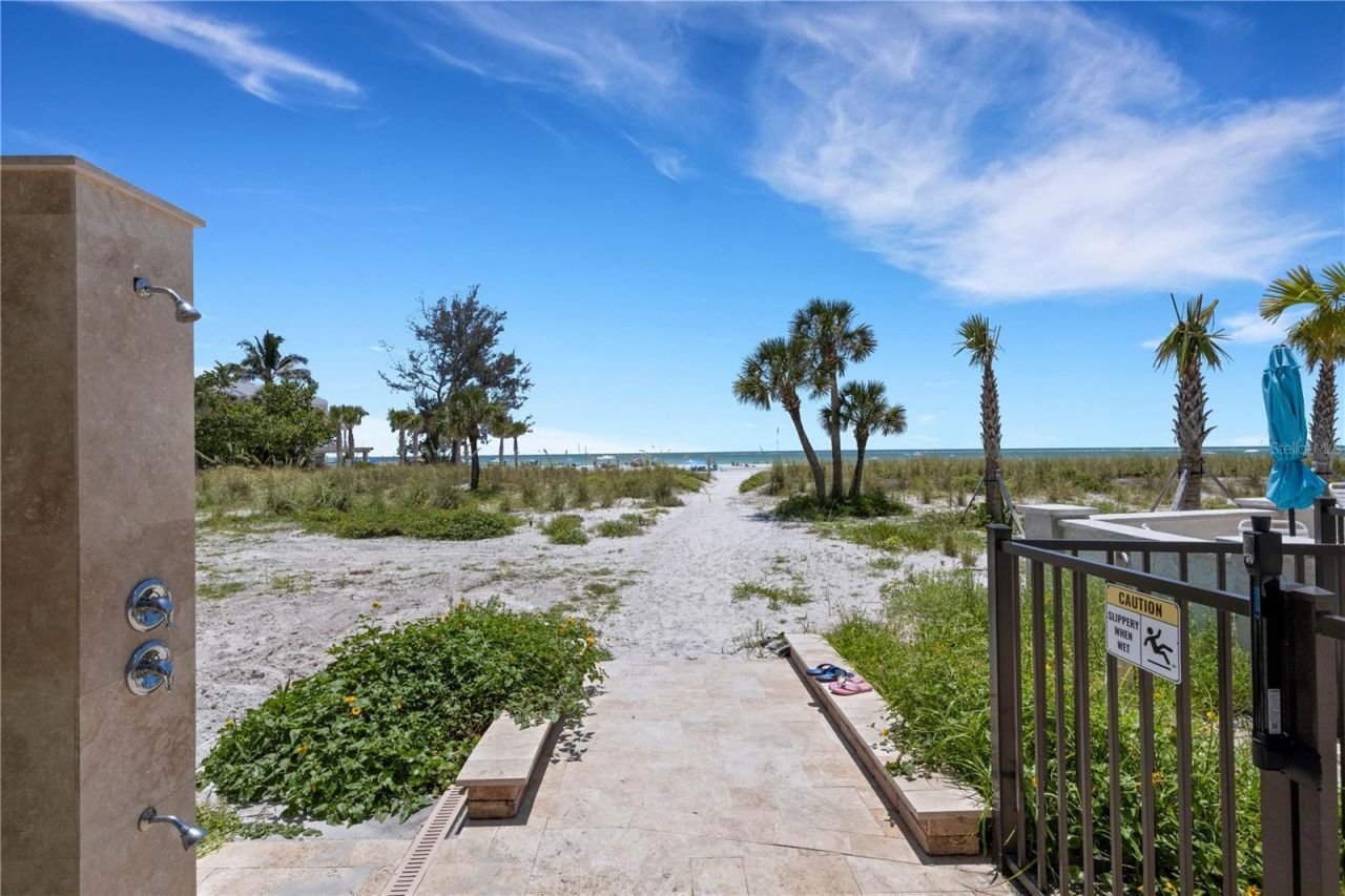 214 Hourglass Way , Unit V-4, Sarasota, FL 34242 Photo