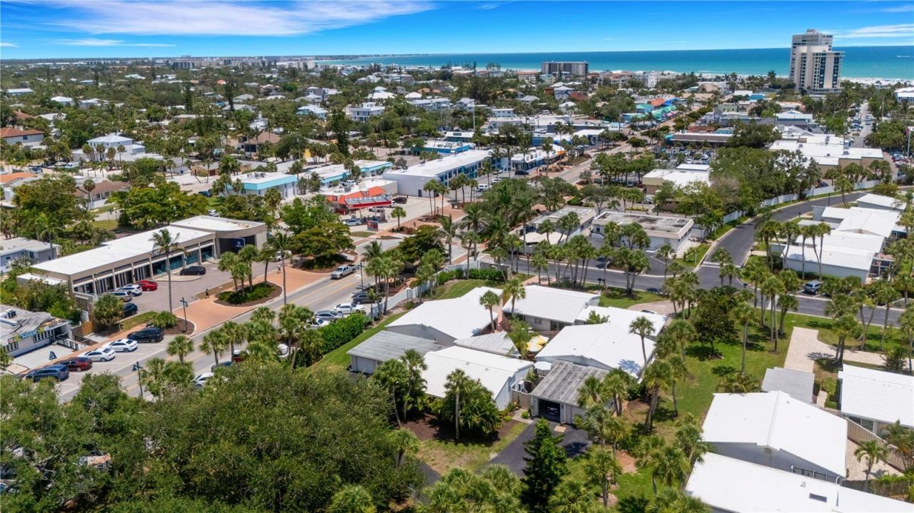 214 Hourglass Way , Unit V-4, Sarasota, FL 34242 Photo