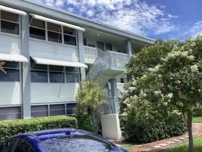 445 32nd Avenue N, Unit W104, Saint Petersburg, FL 33704 Main Photo