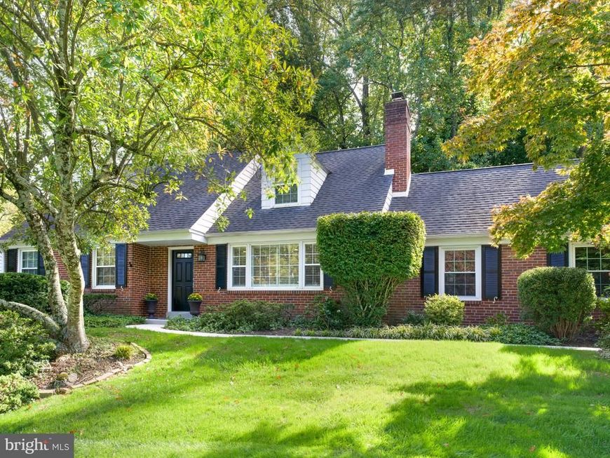 738 Laurel Lane , Wayne, PA 19087 Main Photo
