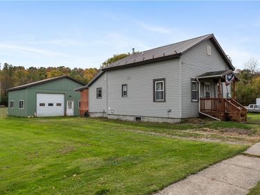 65 West Avenue , Arkport, NY 14807