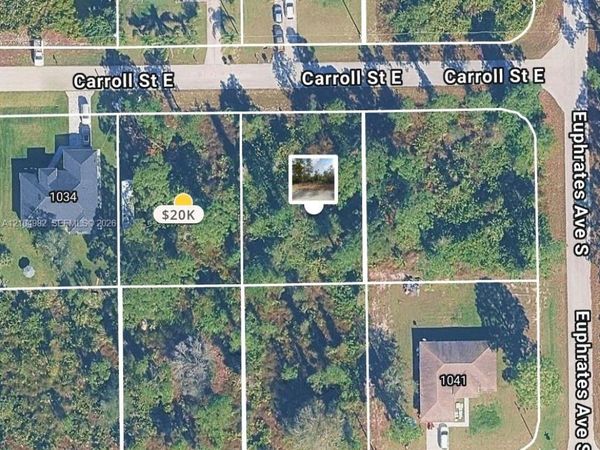 1038 Carroll St , Lehigh Acres, FL 33974