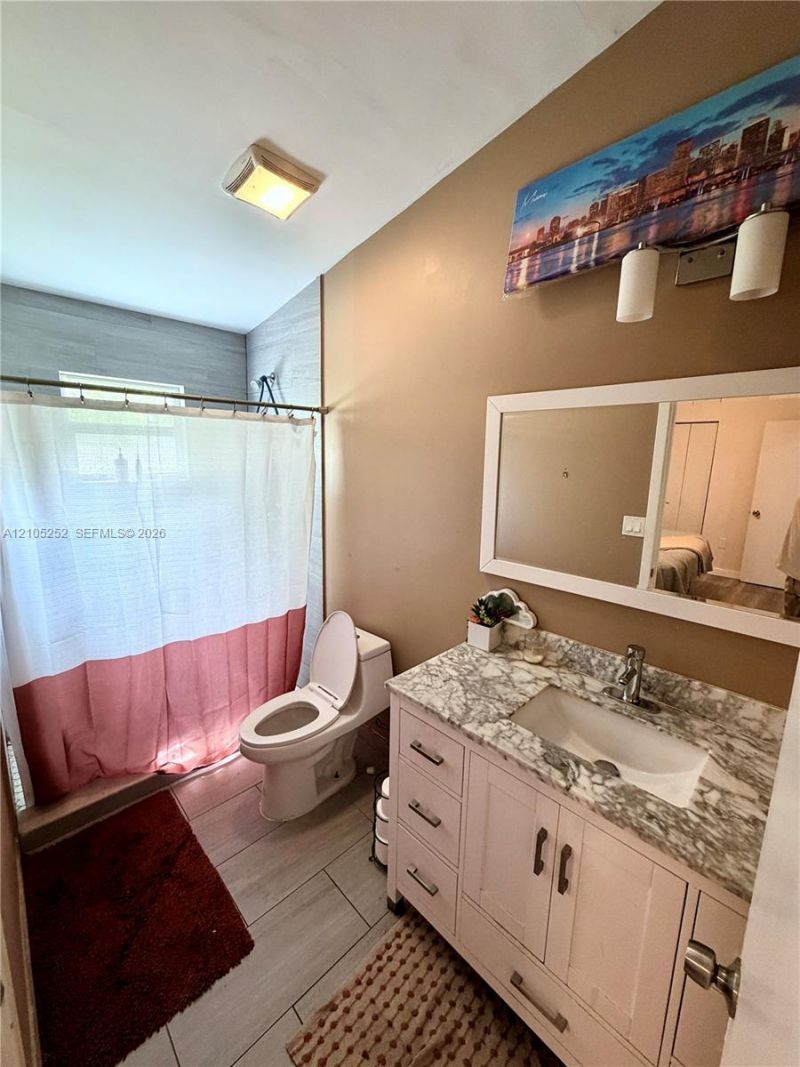 700 NW 17th Ter, Pompano Beach, FL 33069 Photo