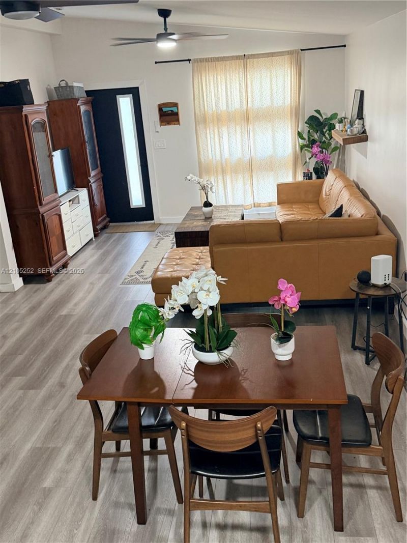 700 NW 17th Ter, Pompano Beach, FL 33069 Photo