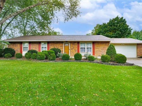 486 Peachcreek Road, Dayton, OH 45458