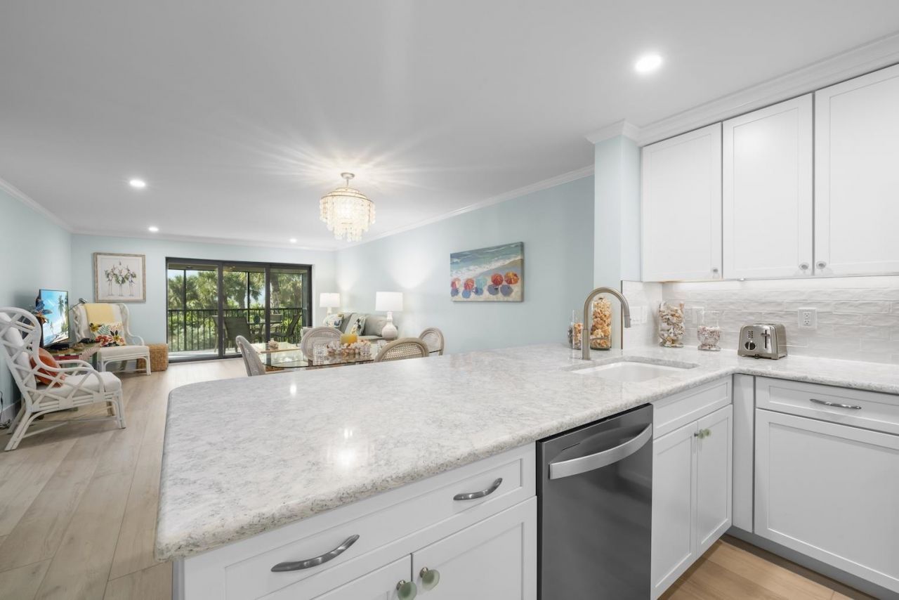 1785 Middle Gulf Dr, Unit A103, Sanibel, FL 33957 Photo