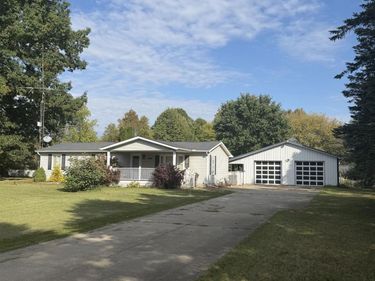 4246 N Van Dyke Road, Burnside Township, Mi 48416