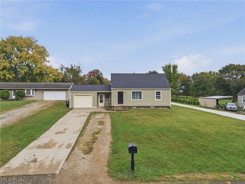 209 43rd Street SW, Canton, OH 44706 Photo 2
