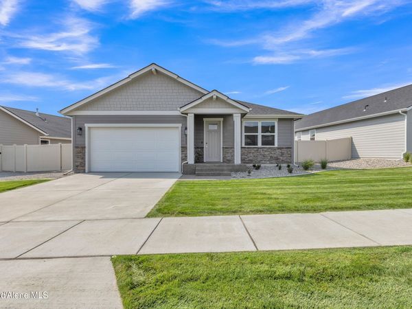 6635 N Alecat St , Coeur d'Alene, ID 83815