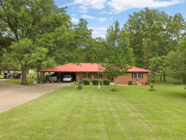 1307 Chickasaw Road , Calera, OK 74730