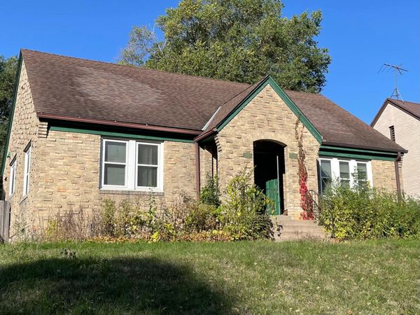 5040 Nicollet Avenue , Minneapolis, MN 55419