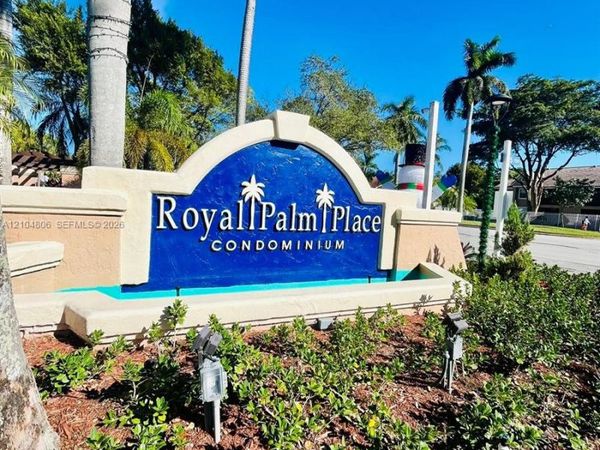 10451 SW 157th Pl , Unit 303, Miami, FL 33196