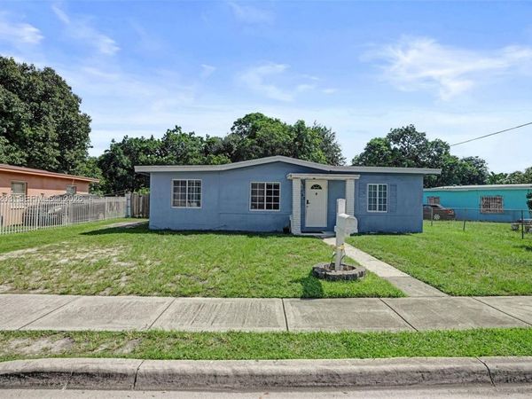 13645 NW 3rd Ave , North Miami, FL 33168