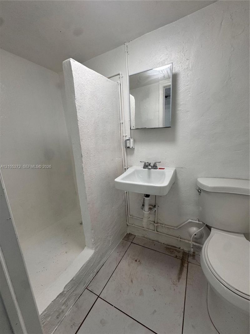 354 Rardin Ave , Unit 2, Pahokee, FL 33476 Photo