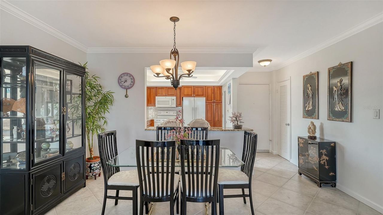777 John Ringling Boulevard, Unit 36, Sarasota, FL 34236 Photo