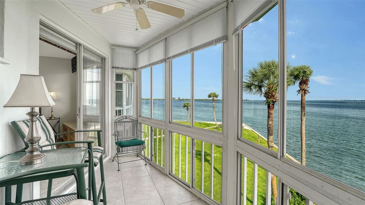 777 John Ringling Boulevard, Unit 36, Sarasota, FL 34236 Photo