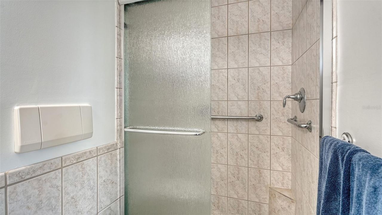 777 John Ringling Boulevard, Unit 36, Sarasota, FL 34236 Photo