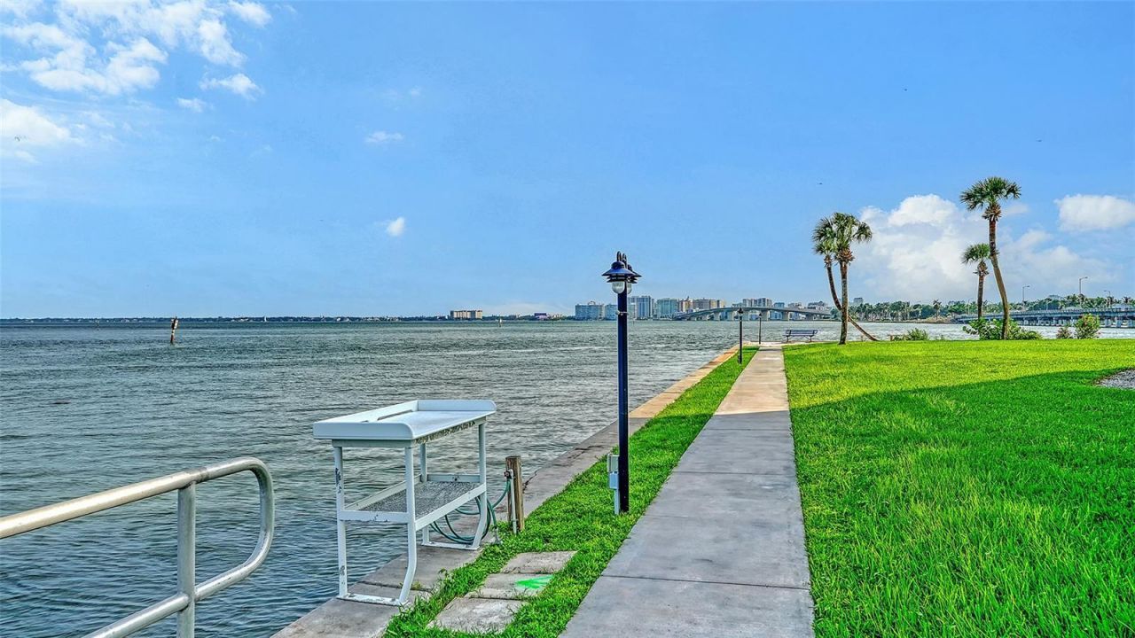 777 John Ringling Boulevard, Unit 36, Sarasota, FL 34236 Photo