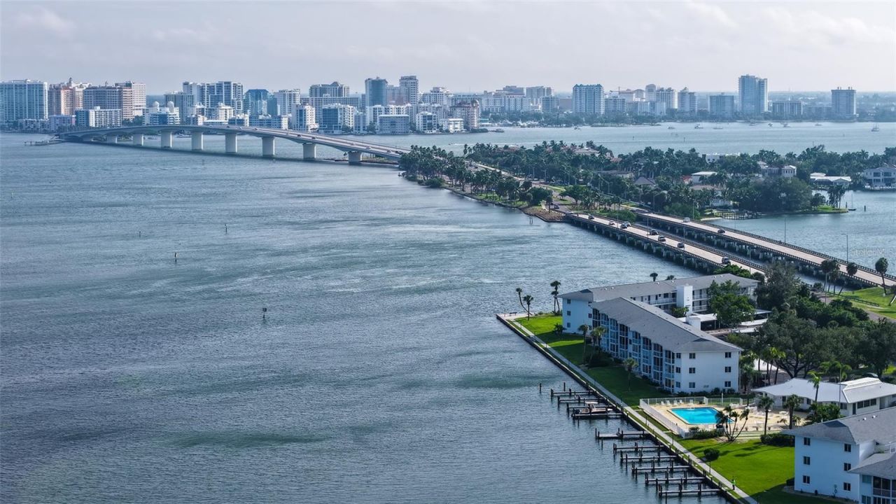 777 John Ringling Boulevard, Unit 36, Sarasota, FL 34236 Photo