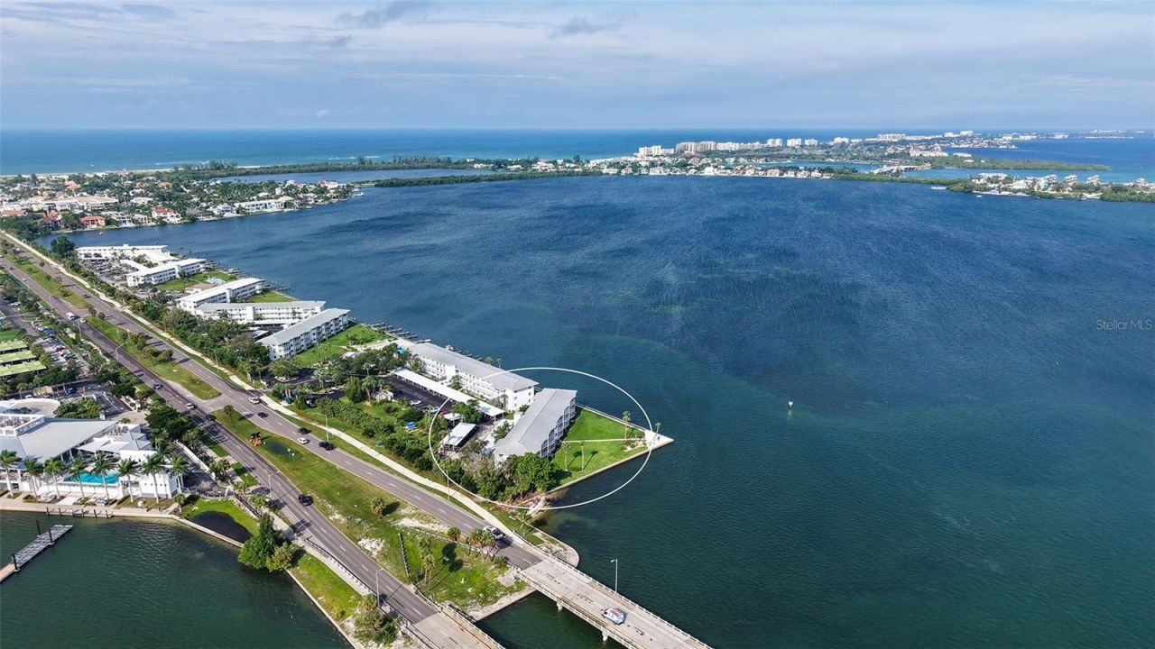777 John Ringling Boulevard, Unit 36, Sarasota, FL 34236 Photo