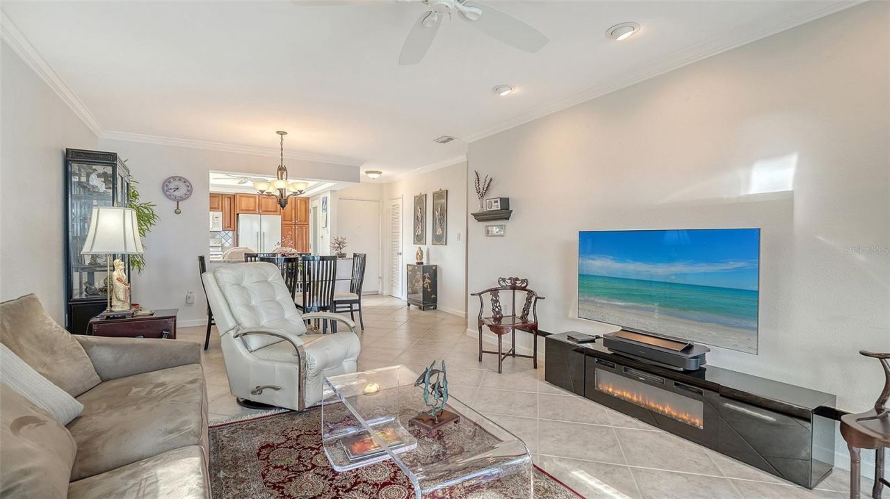 777 John Ringling Boulevard, Unit 36, Sarasota, FL 34236 Photo